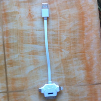 工厂直销手机USB数据线 Micro5p数据线高品质选购指南